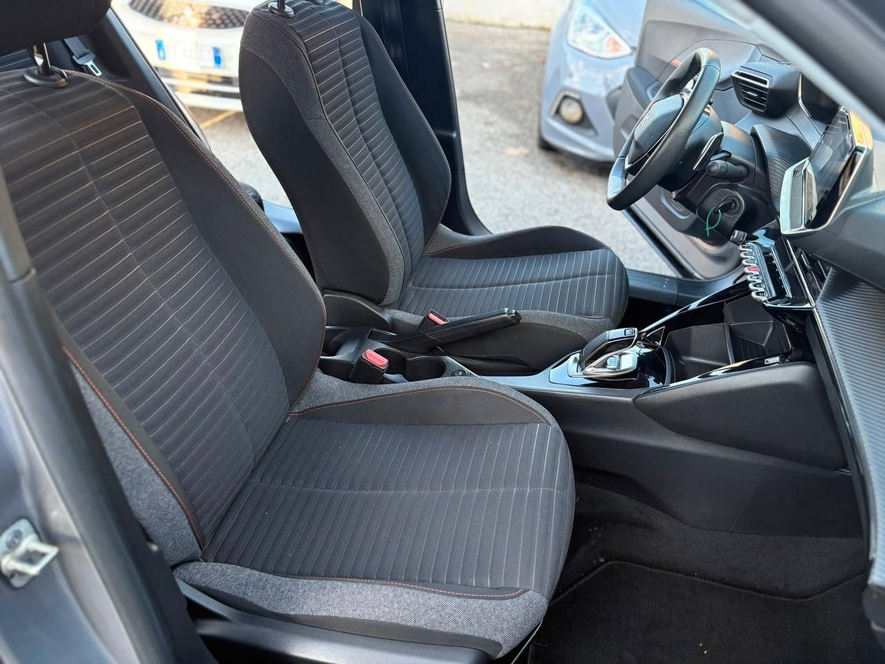 Peugeot 2008 PureTech 130 S&S GT