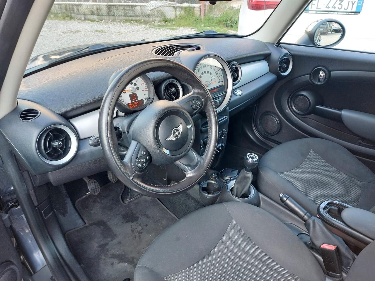 Mini 1.6 16V Cooper KM 160.000