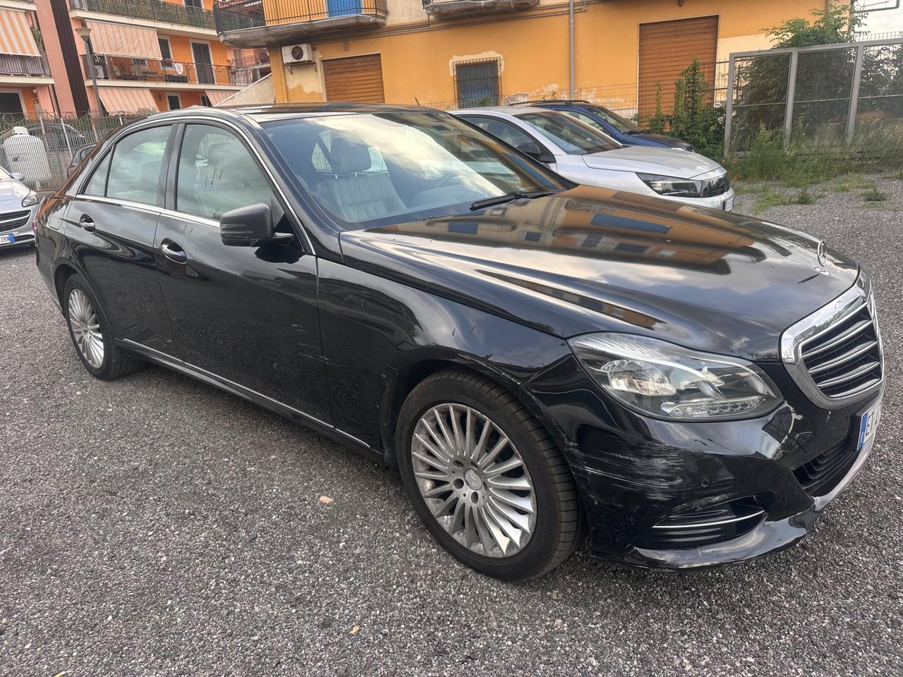 Mercedes-benz E 250 BlueTEC 4Matic Automatic Premium
