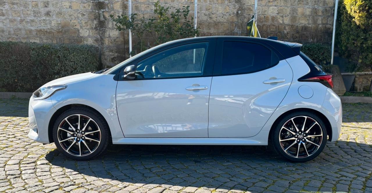Toyota Yaris 1.5 Hybrid 5 porte GR Sport