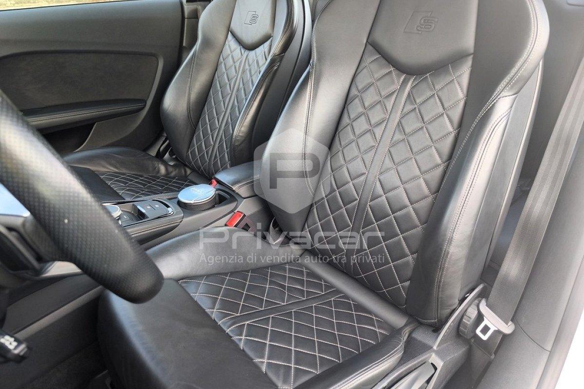 AUDI TT Coupé 1.8 TFSI S tronic S line