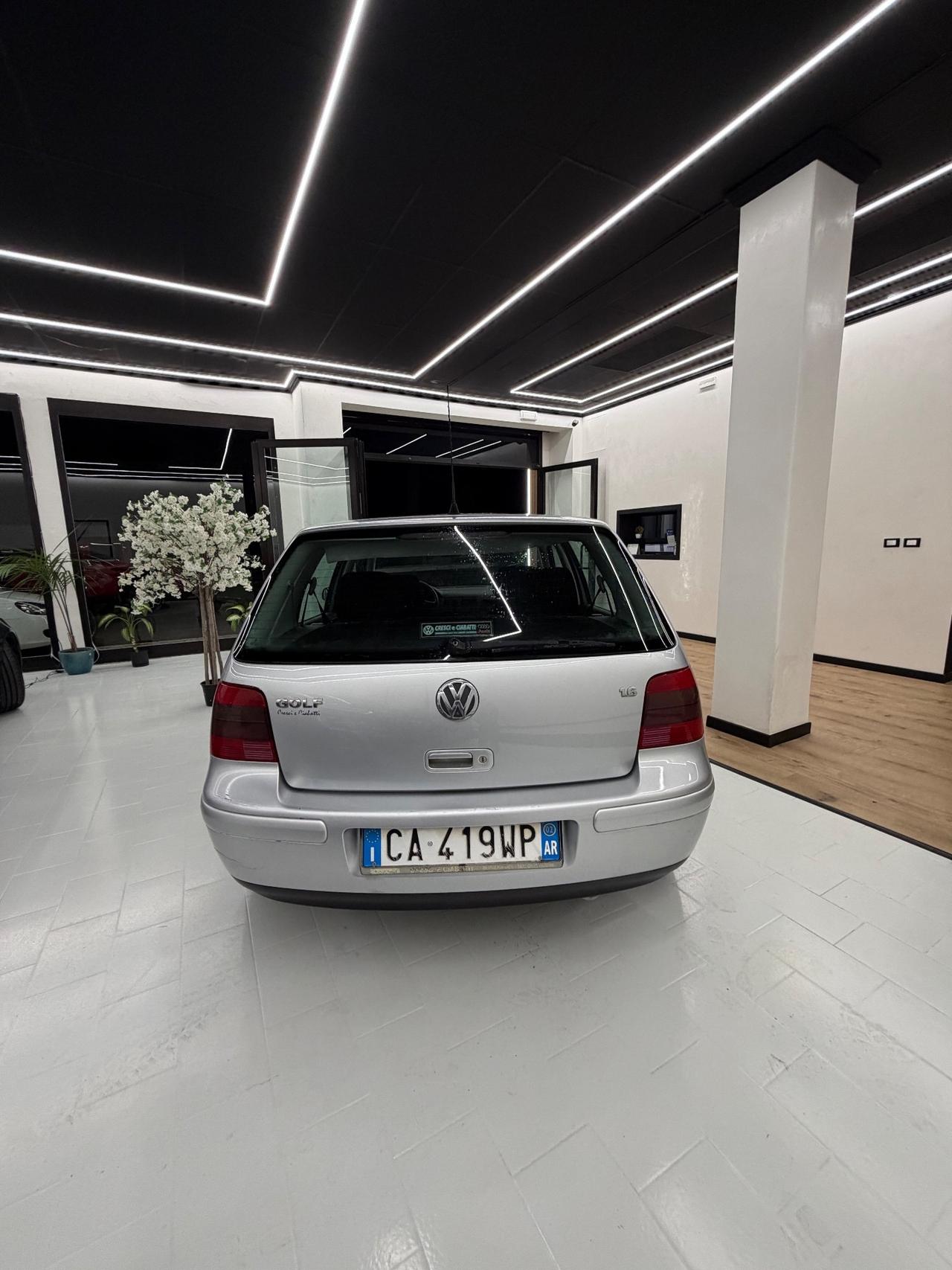 Volkswagen Golf 1.6 16V cat 5 porte Comfortline