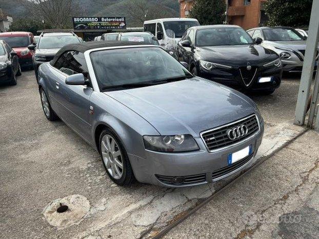AUDI - A4 Cabrio - Cabriolet 2.5 V6 TDI AUTOMATICA