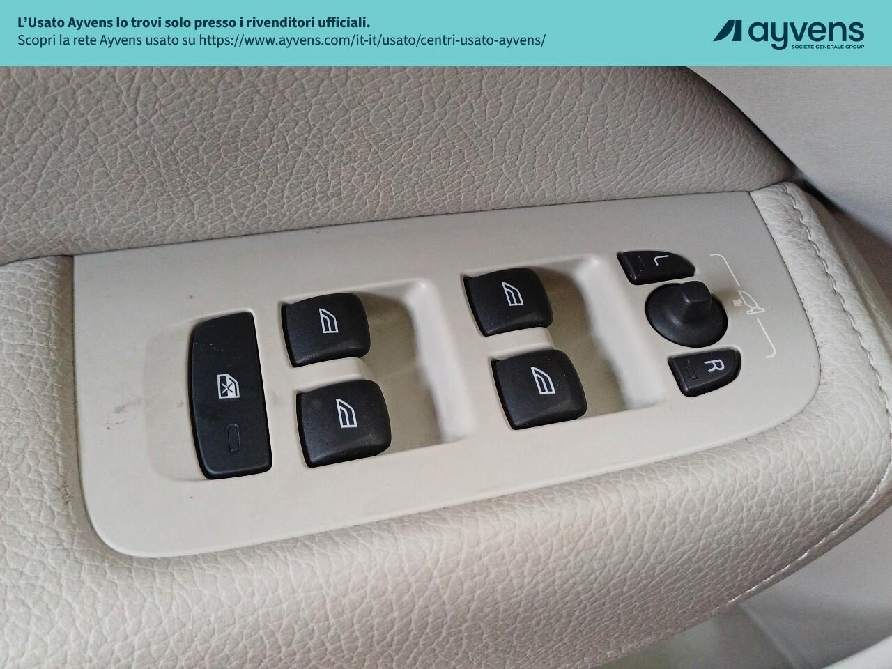 Volvo XC 60 XC60 T6 Recharge Plug-in Hybrid AWD Inscription Expression