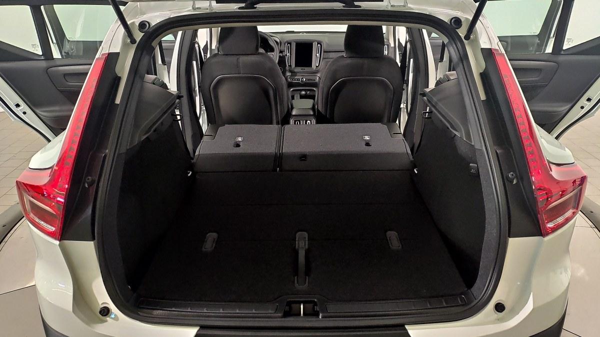 VOLVO Xc40 B3 Mild Hybrid Automatico Essential
