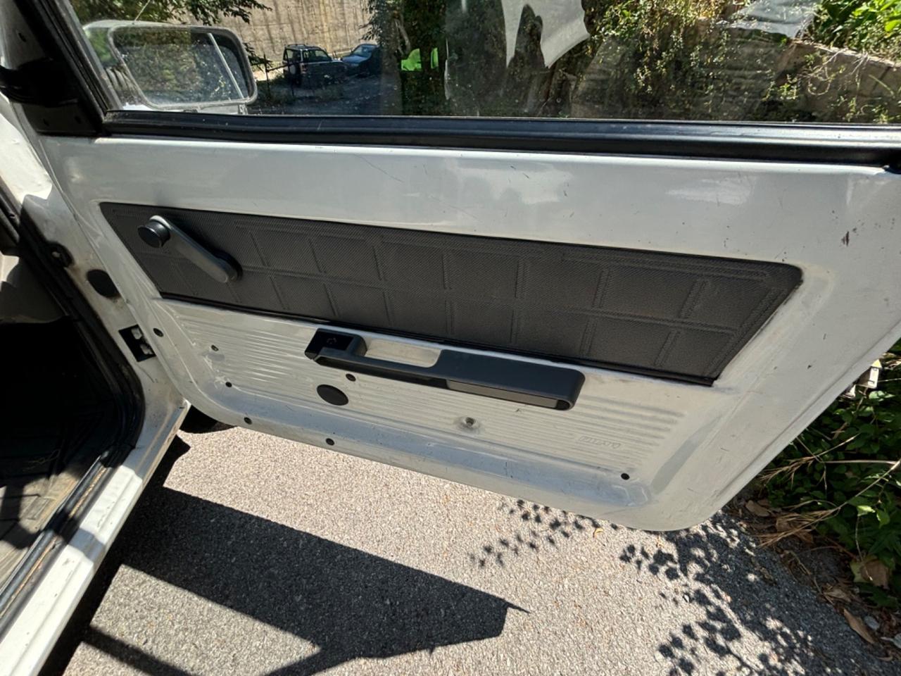 Fiat Panda 900 i.e. cat Young