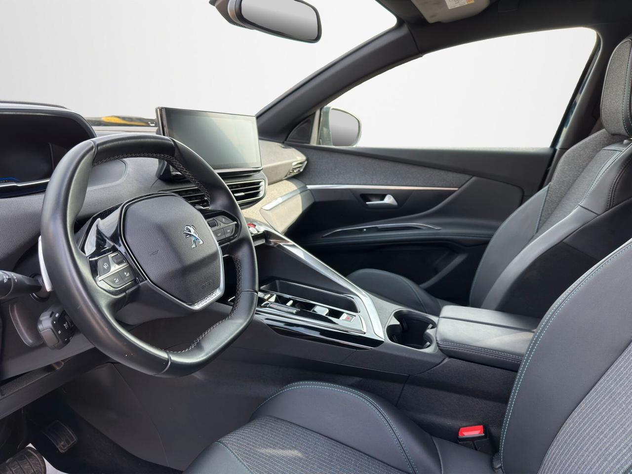 Peugeot 3008 BlueHDi 130 S&S EAT8 Allure