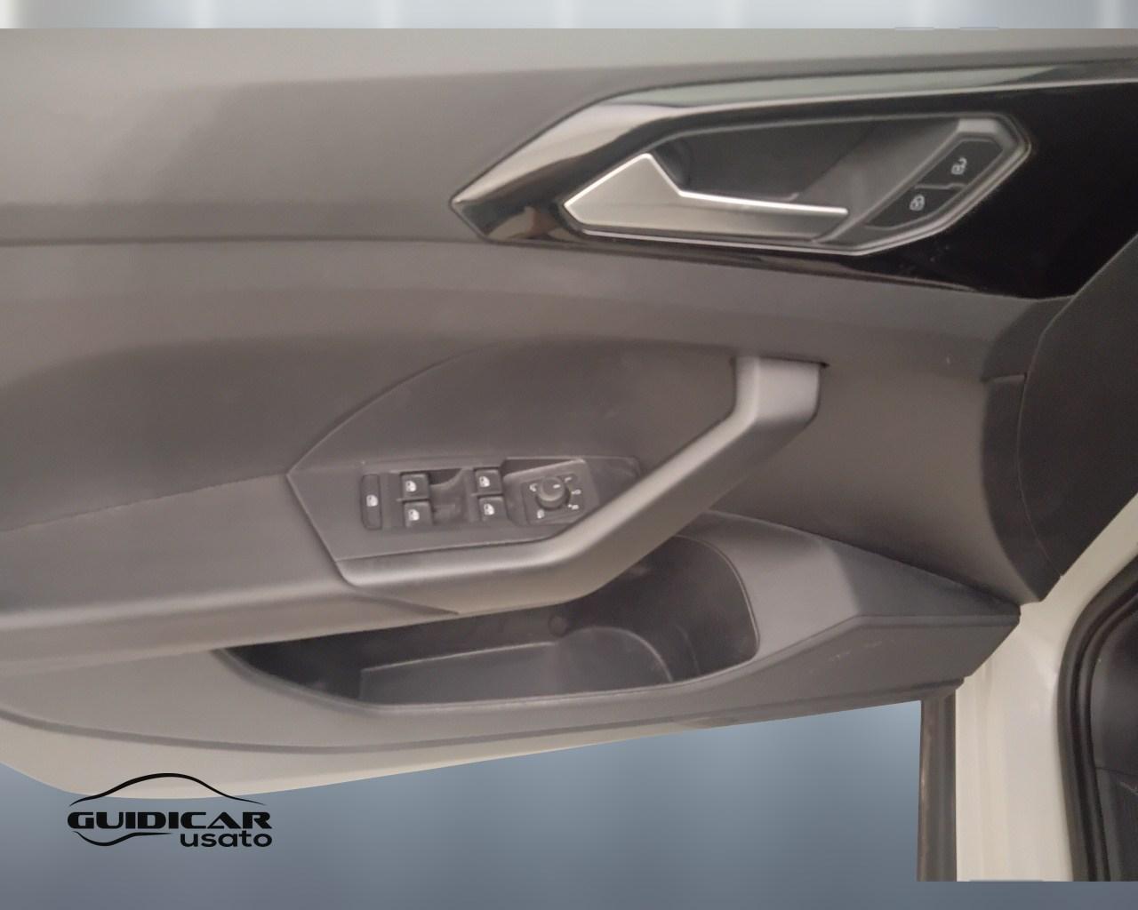 VOLKSWAGEN T-Cross 2019 - T-Cross 1.0 tsi Style 110cv