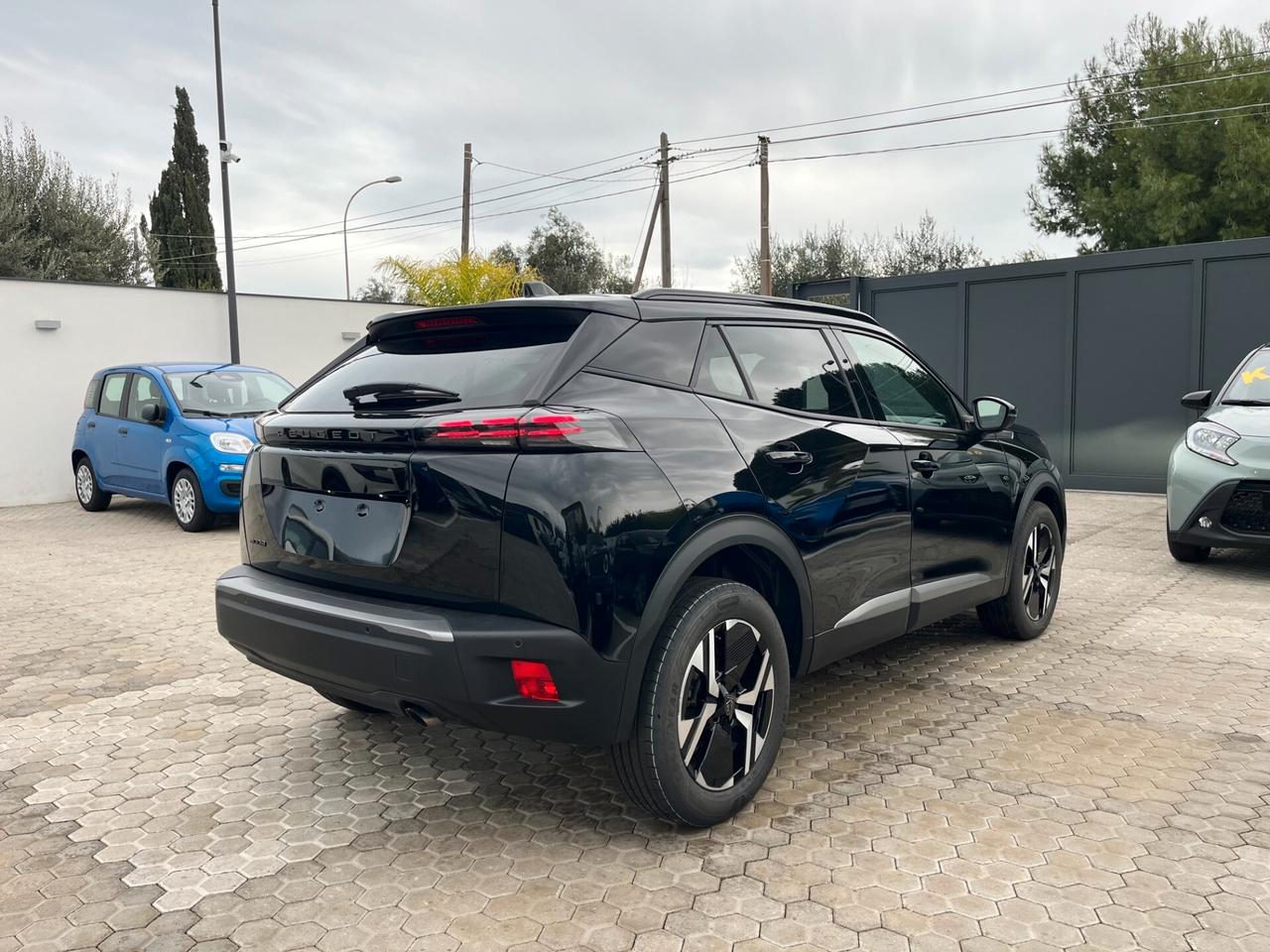 Peugeot 2008 PureTech 100 S&S Allure Km0