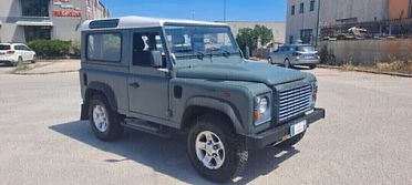 Land Rover Defender 90 2.4 TD4 Pick Up E