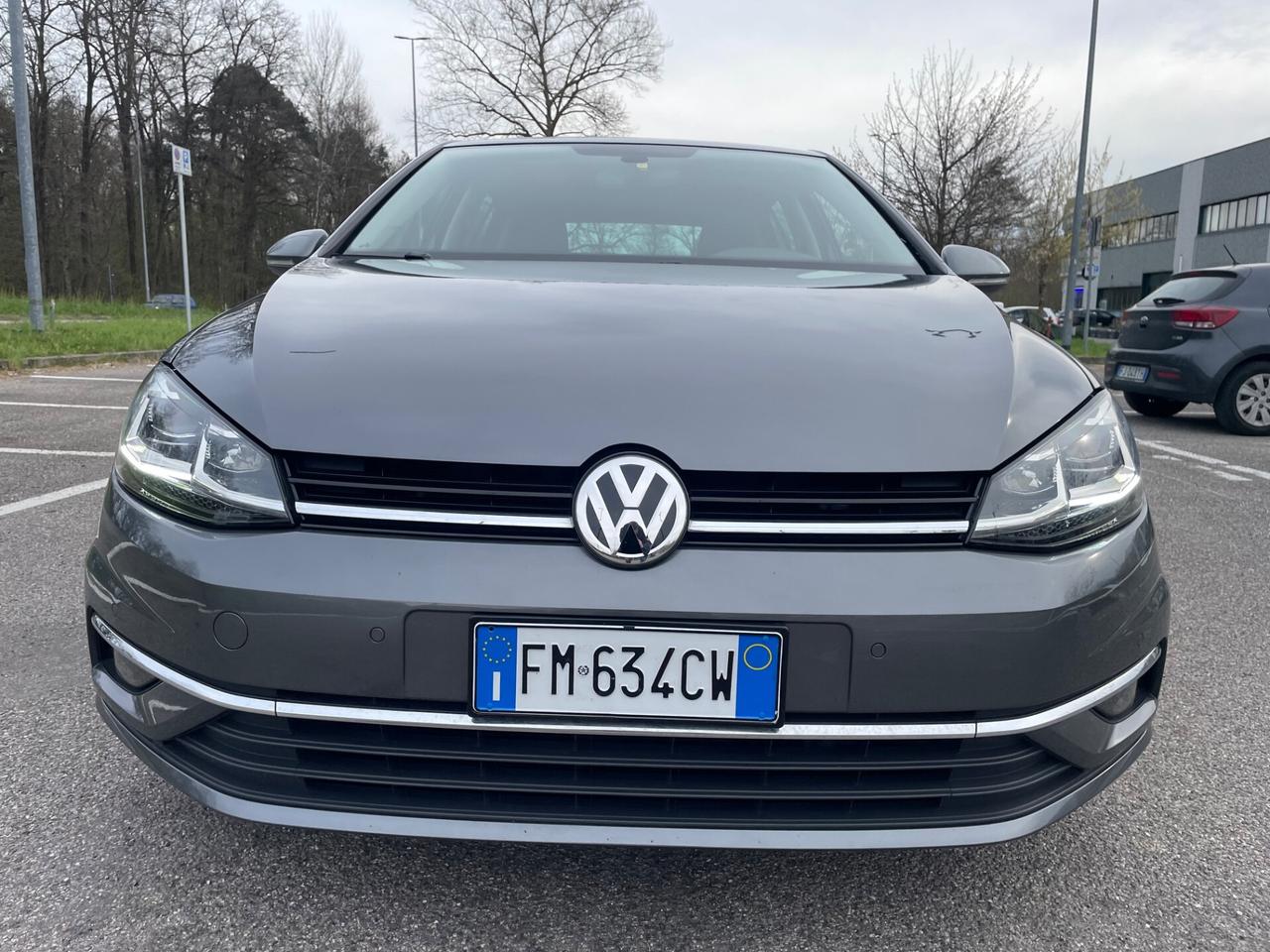Volkswagen Golf 2.0 TDI 5p.*Virtual*Nepatentati*Navi*