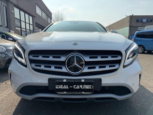 MERCEDES-BENZ GLA 220 4 Matic Sport Automatica