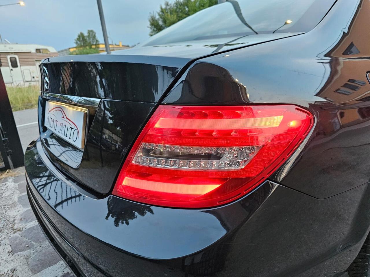 Mercedes-benz C 200 CDI 136cv Avantgarde*AMG*Pelle*Navi*Bi-Xeno*18*