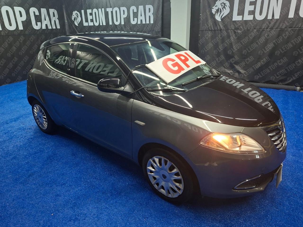 Lancia Ypsilon 1.2 69 CV 5 porte GPL Ecochic S Momodesign