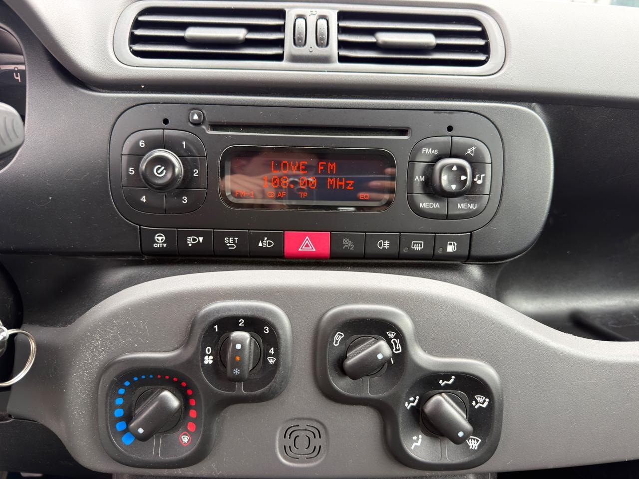 Fiat Panda 0.9 TwinAir Turbo Lounge “METANO”