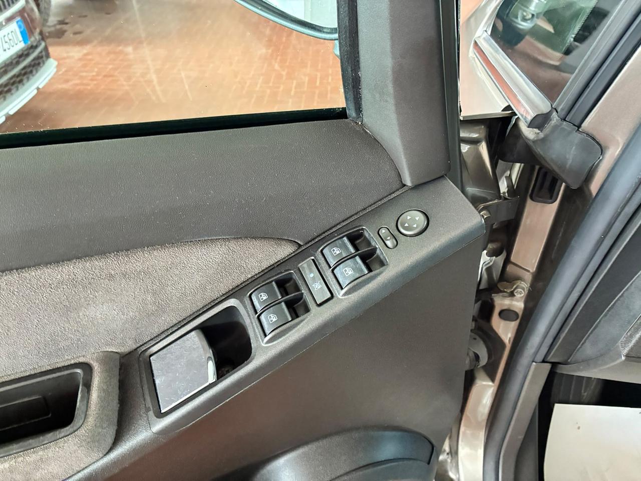 Lancia Musa 1.4 16v platino