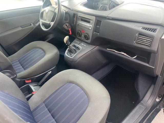 LANCIA MUSA 1.4 BENZ 77 CV ADATTA A NEOPATENTATI