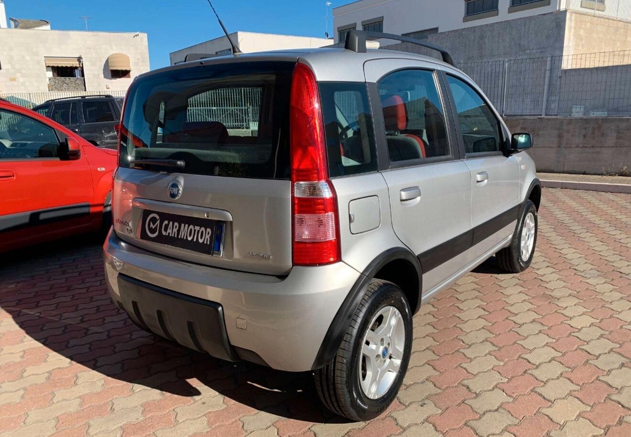 Fiat Panda 1.3 MJT 16V 4x4 Climbing