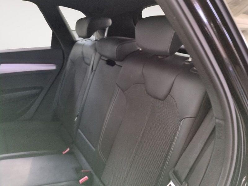 Audi Q5 40 TDI Identity Black quattro S tronic