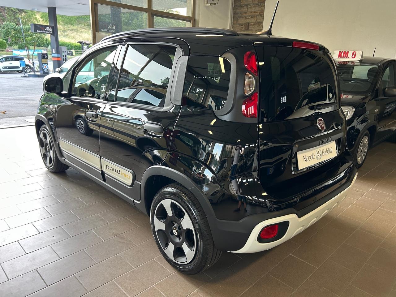 Fiat Panda Cross Hybrid KM ZERO