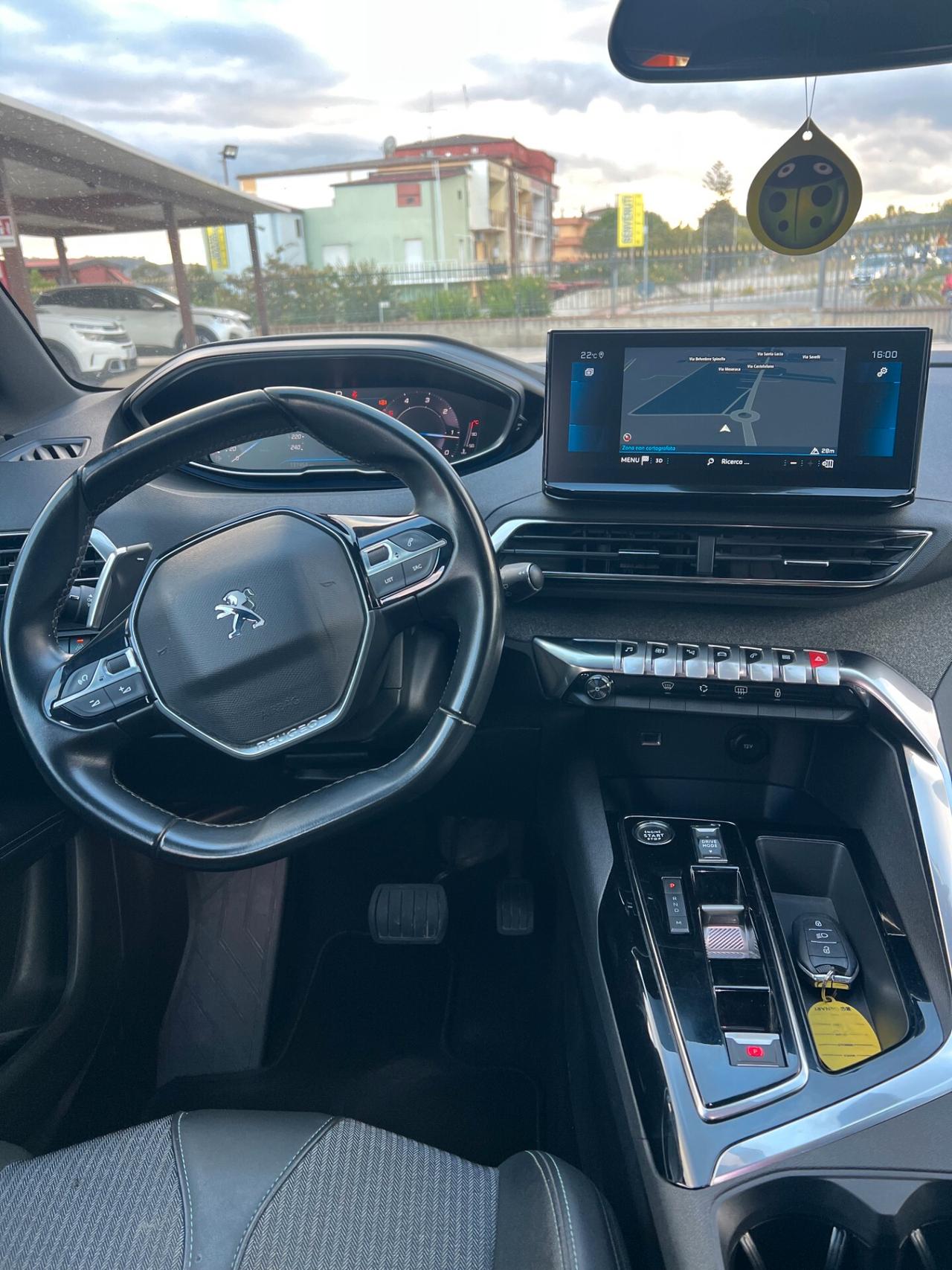 Peugeot 3008 BlueHDi 130 S&S EAT8 Allure