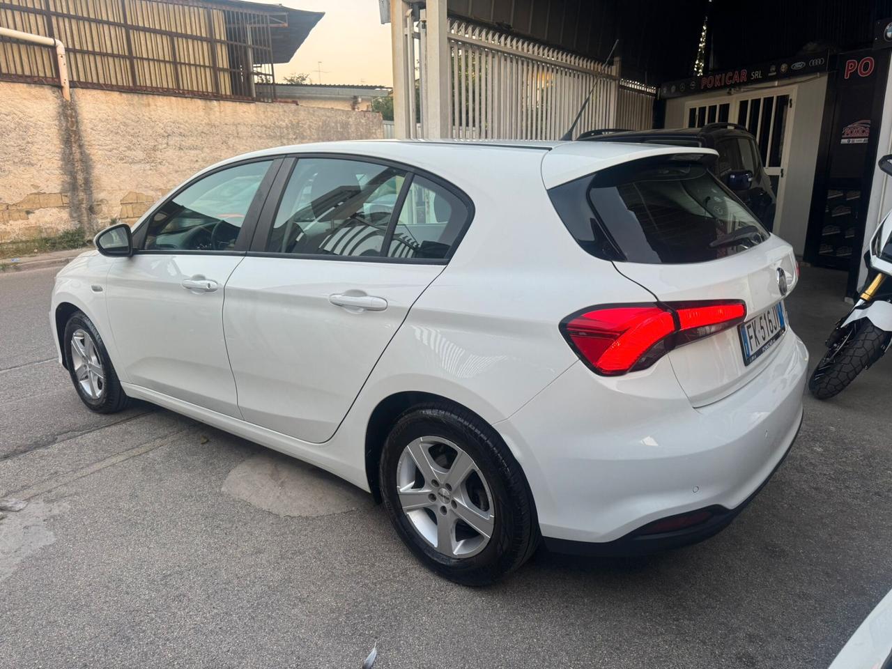 FIAT TIPO 1.4 95 CV GPL LOUNGE 2017