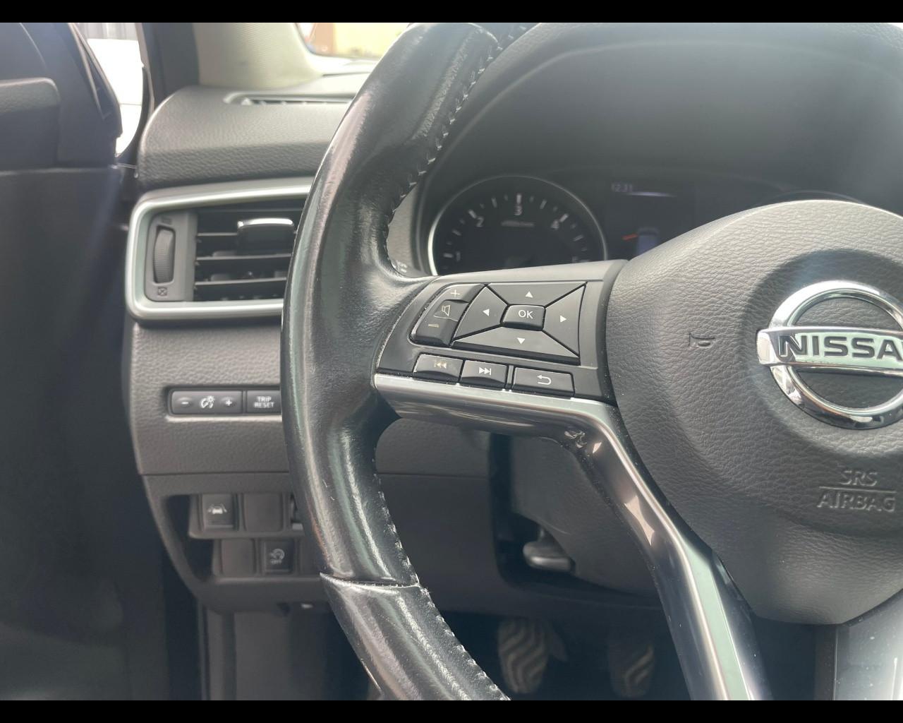 NISSAN Qashqai 2ª serie - Qashqai 1.5 dCi N-Connecta