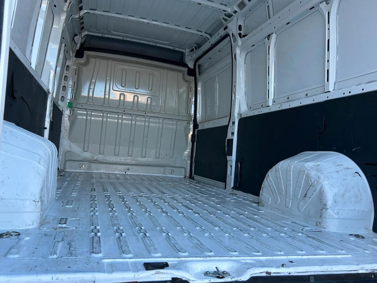 Peugeot Boxer 2.2 Diesel 140 cv - L3 H2