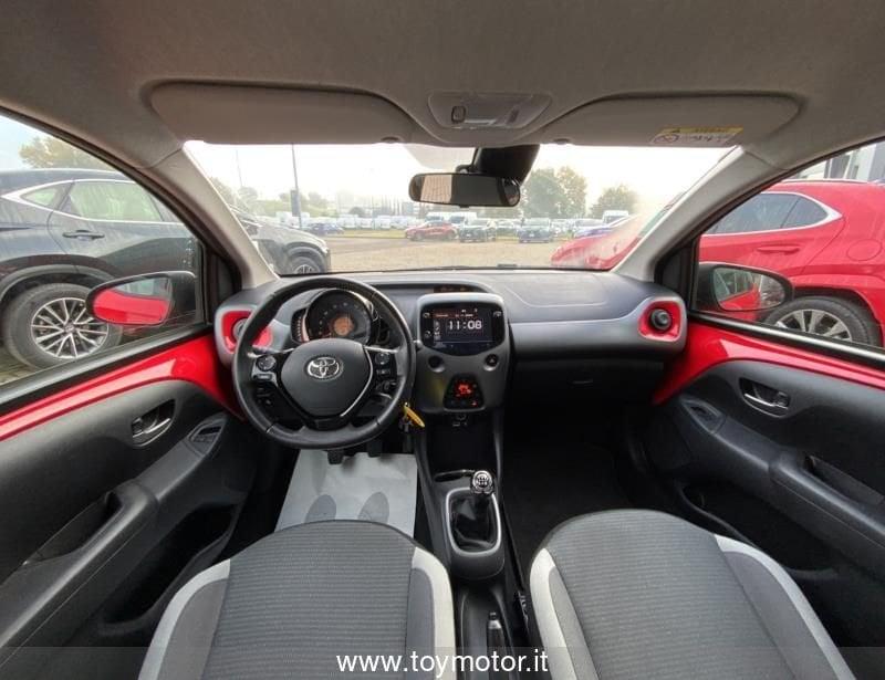 Toyota Aygo 2ª serie Connect 1.0 VVT-i 72 CV 5 porte x-play