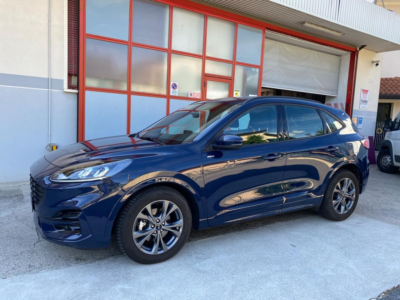 Ford Kuga 1.5 EcoBlue 120 CV aut. 2WD ST-Line - KM 27.000