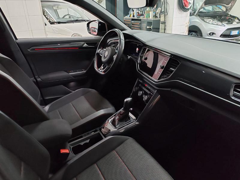 Volkswagen T-Roc 1.5 tsi Sport dsg PACK R LINE