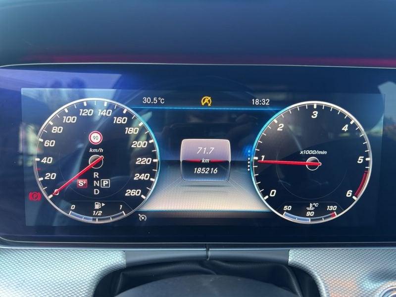 Mercedes-Benz Classe E E 220d 4Matic Auto Premium