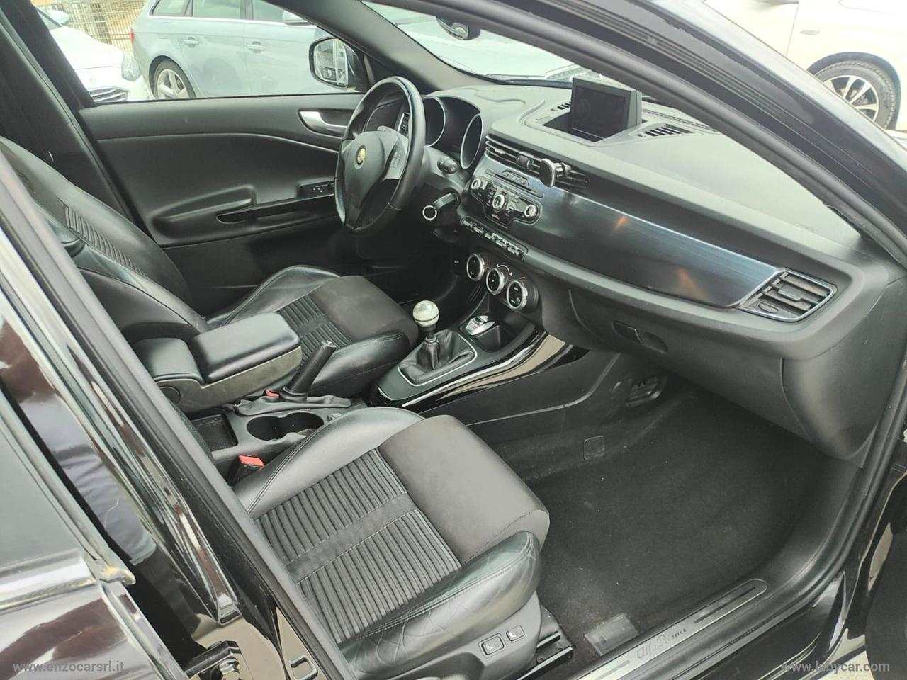 ALFA ROMEO Giulietta 1.6 JTDm-2 105 CV Distinctive TETTO APRIBILE