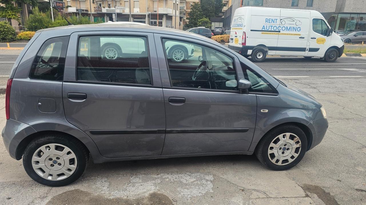 Fiat Idea 1.3 Multijet 16V 70 CV BlackEnergy