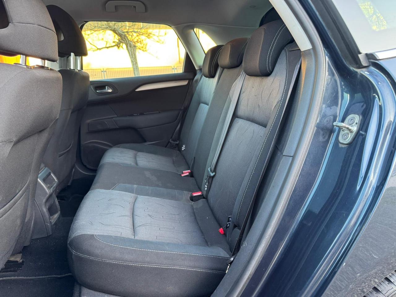 Citroen C4 Berlina 1.6 Neopatentati