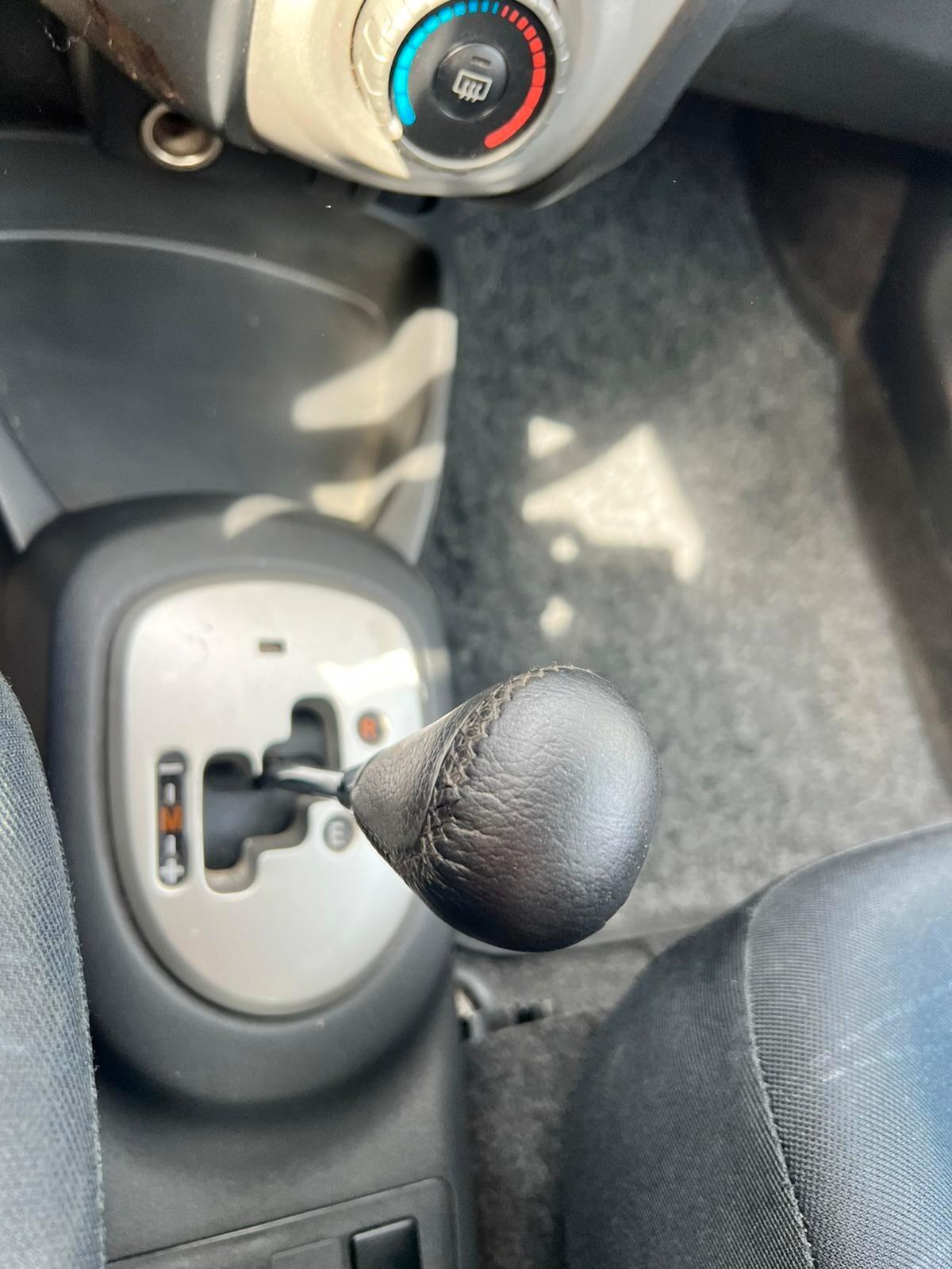 Toyota Yaris 1.3 M-MT 3porte Sol