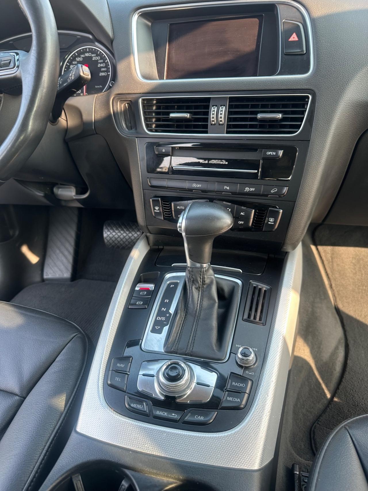Audi Q5 2.0 TDI 177CV quattro S tronic Business
