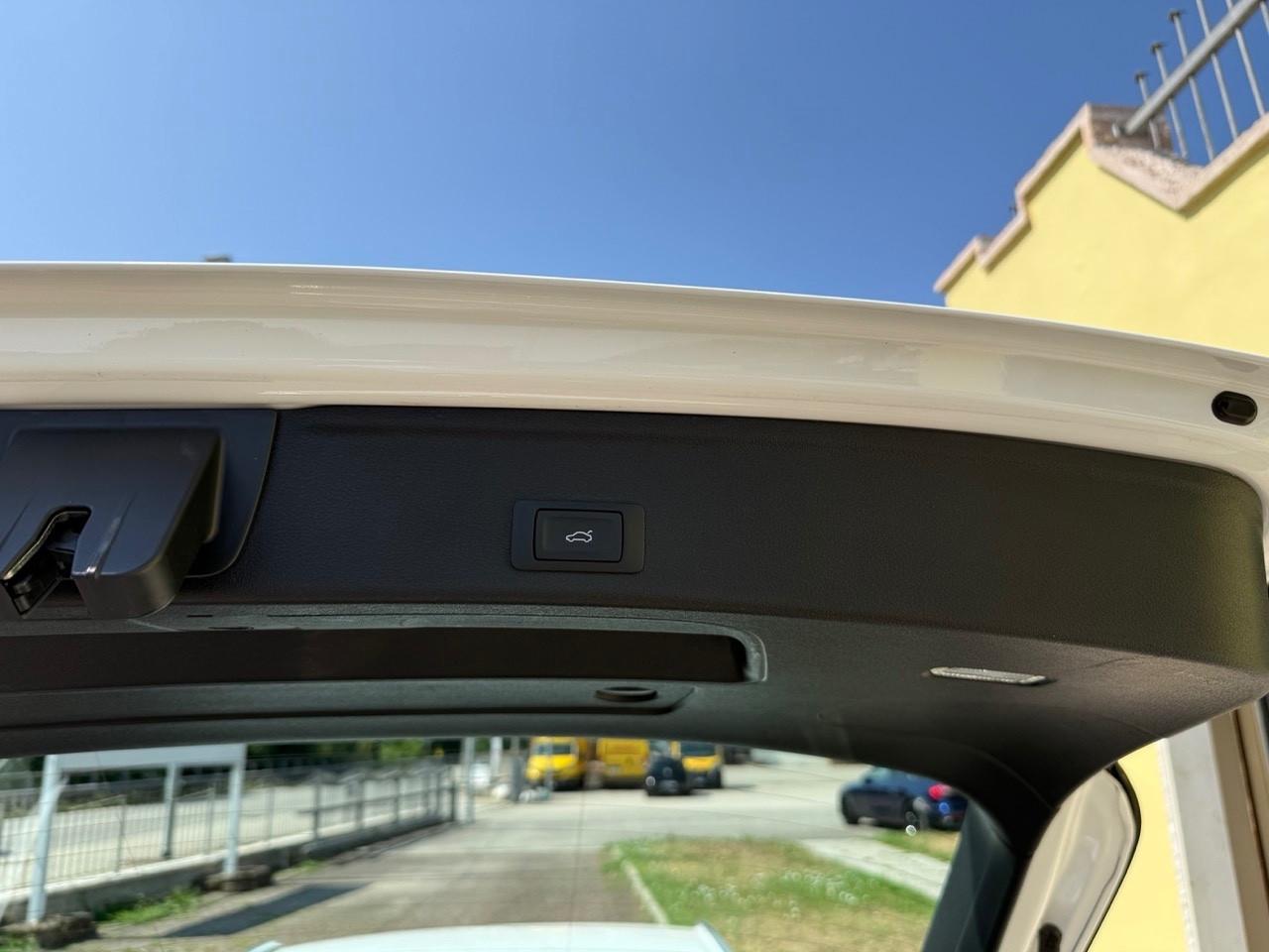 Audi A4 Avant 40 TDI quattro S- line PREZZO REALE