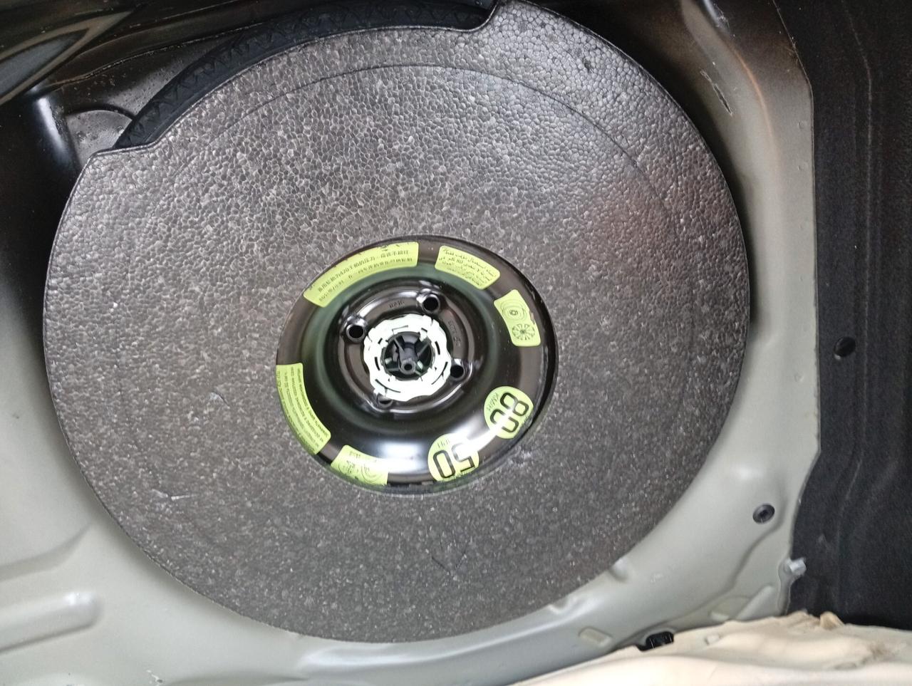 Citroen C4 Cactus BlueHDi 100 Shine