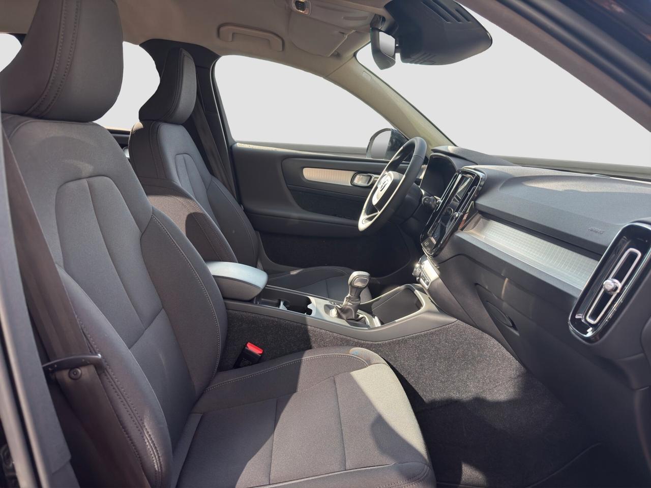 Volvo XC40 T2 Momentum Core