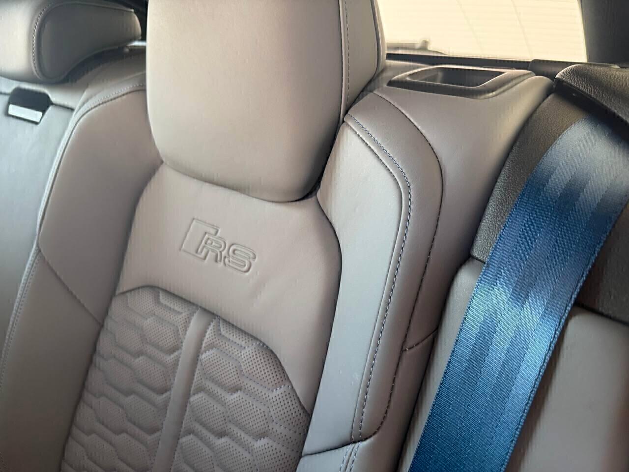 Audi RS6 RS 6 Avant 4.0 TFSI V8 quattro tiptronic