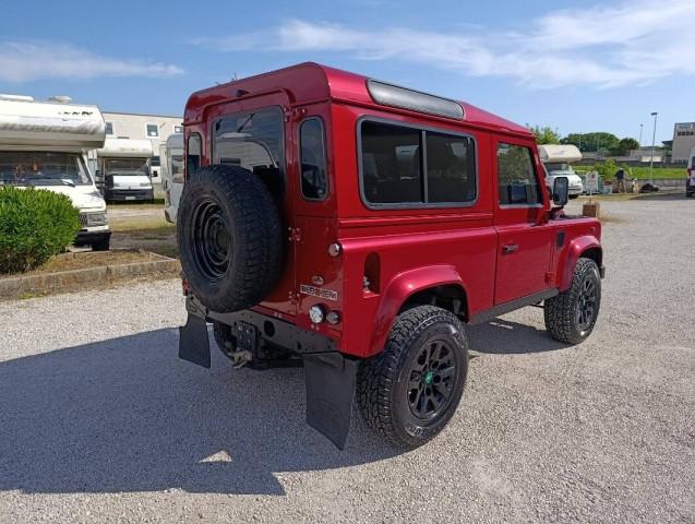 Land Rover Defender 90 SW 2.2 td SW