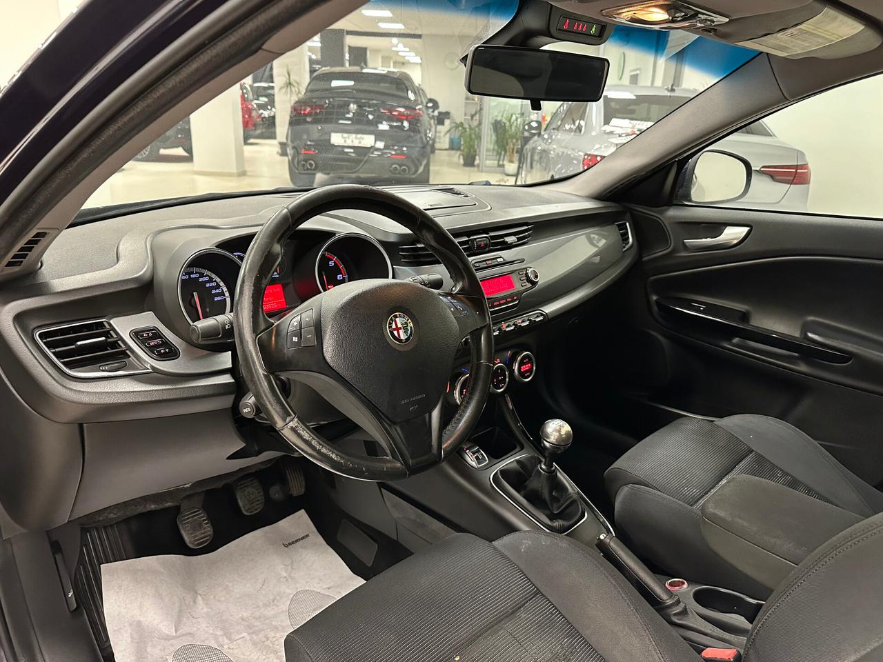 Alfa Romeo Giulietta 1.6 JTDm-2 105 CV Distinctive - 2013