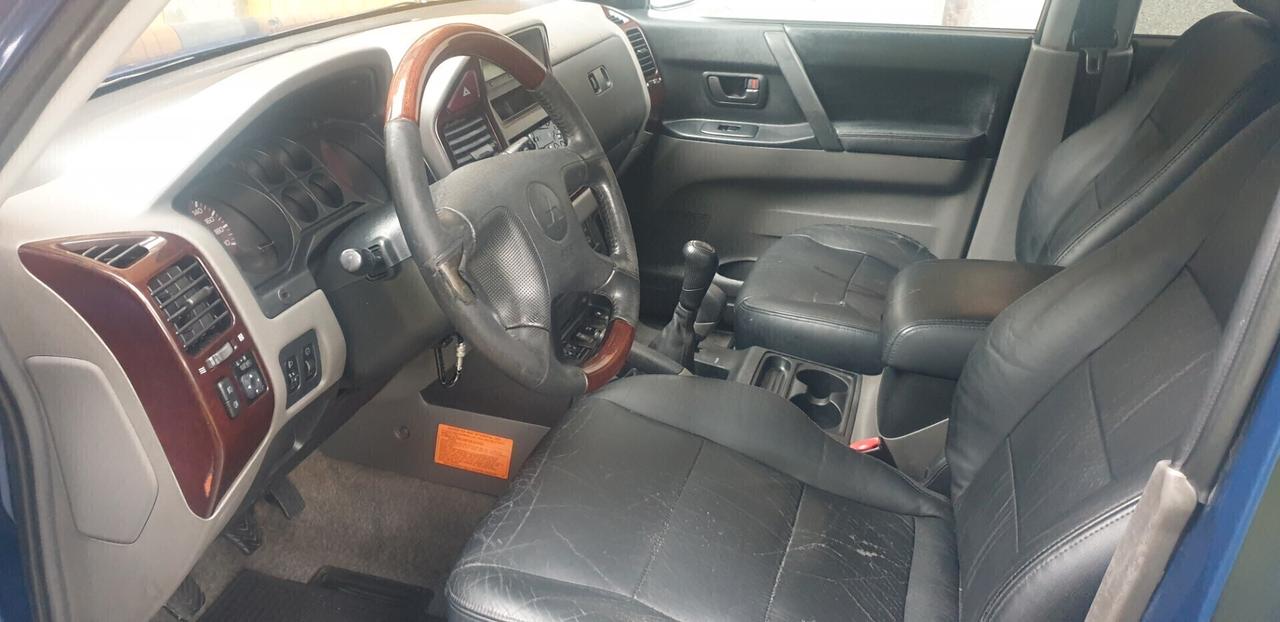 Mitsubishi Pajero 3.2 16V DI-D 5p. GLS2