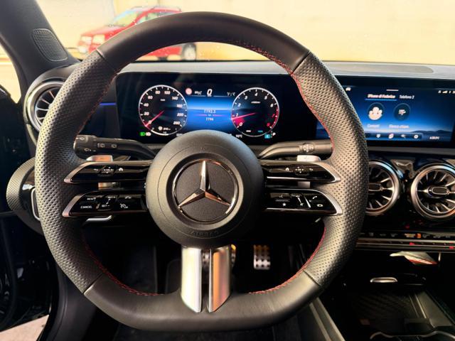 MERCEDES-BENZ A 200 Automatic AMG Line Premium