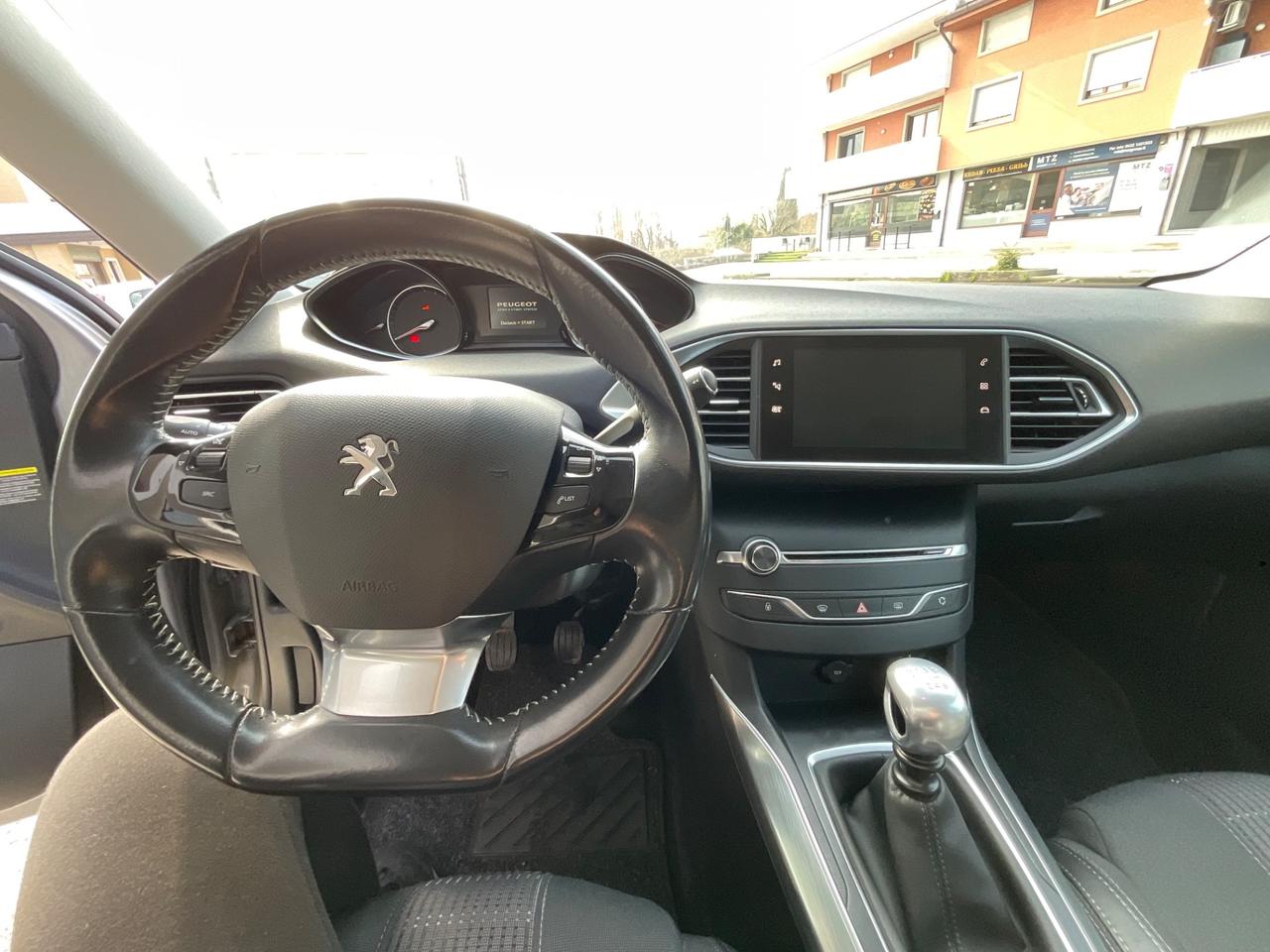 Peugeot 308 BlueHDi 120 S&S EAT6 GT Line