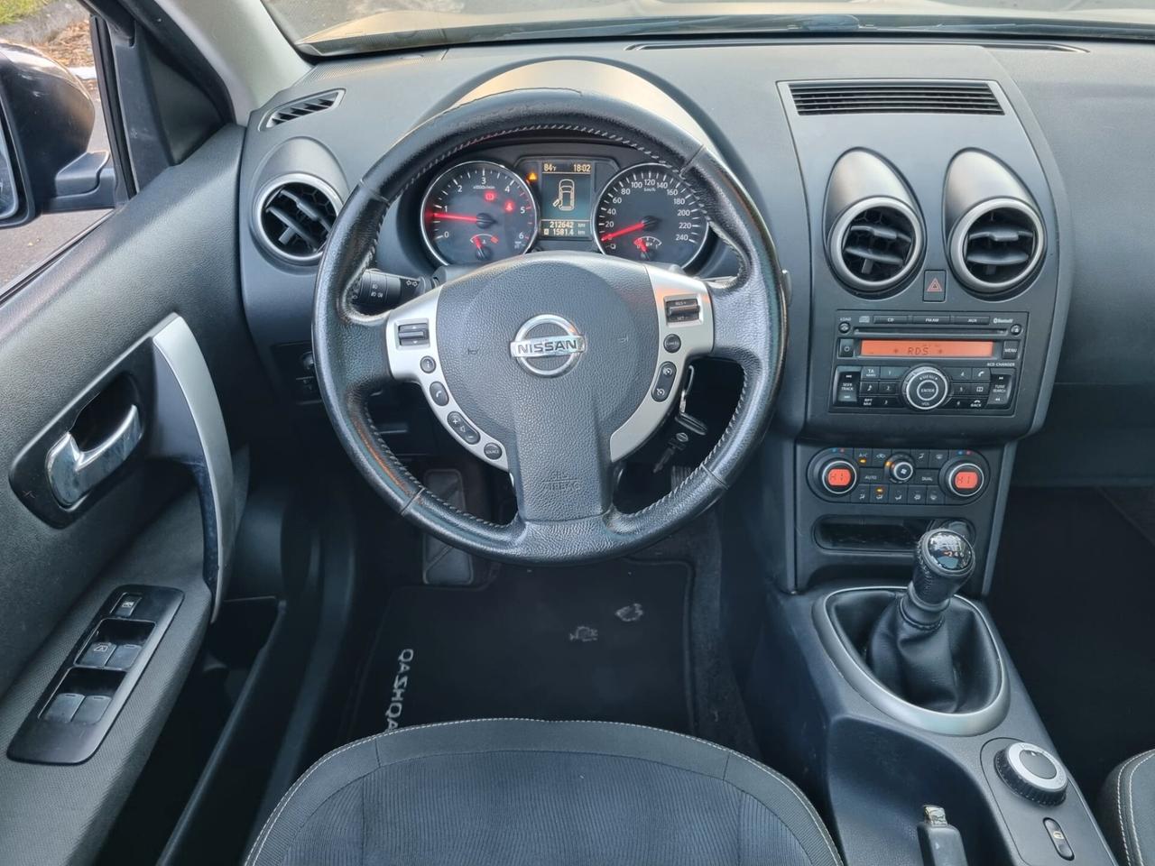 Nissan Qashqai Qashqai+2 2.0 dCi DPF Tekna