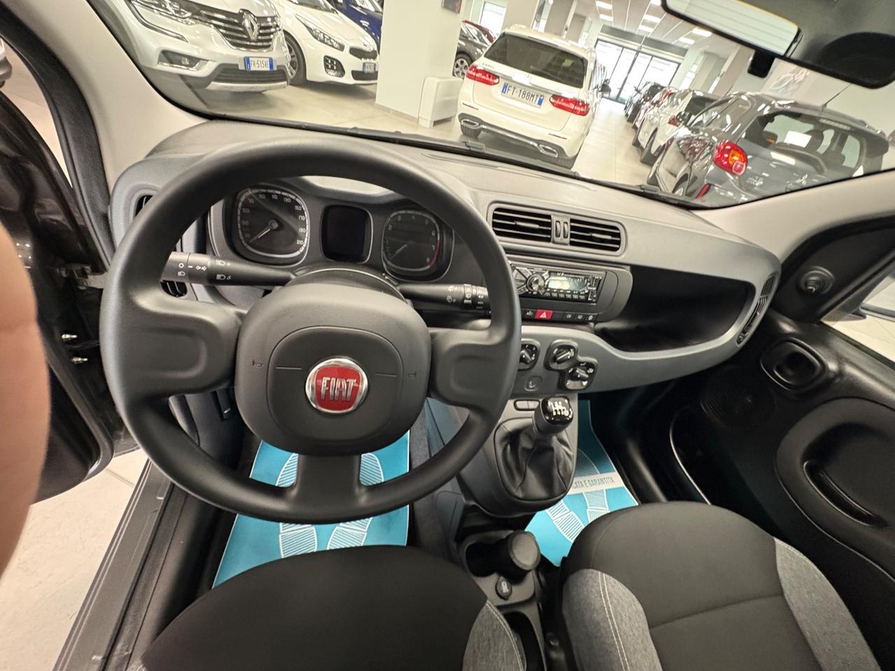 Fiat Panda 1.0 Hybrid 69cv 2021 km 4000 neopatentati