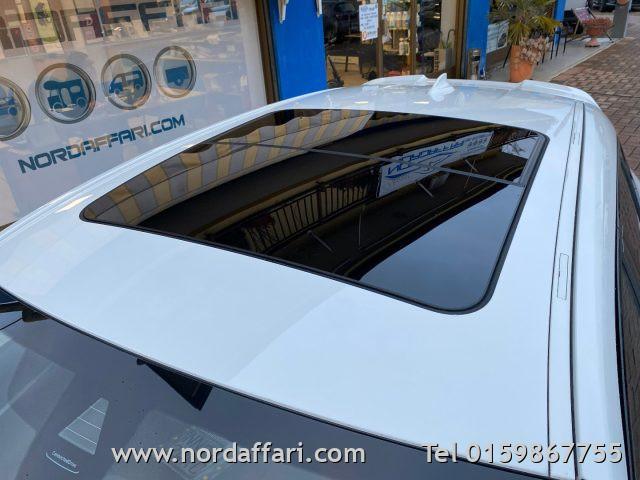 BMW 118 d Auto 5p. Msport TETTO