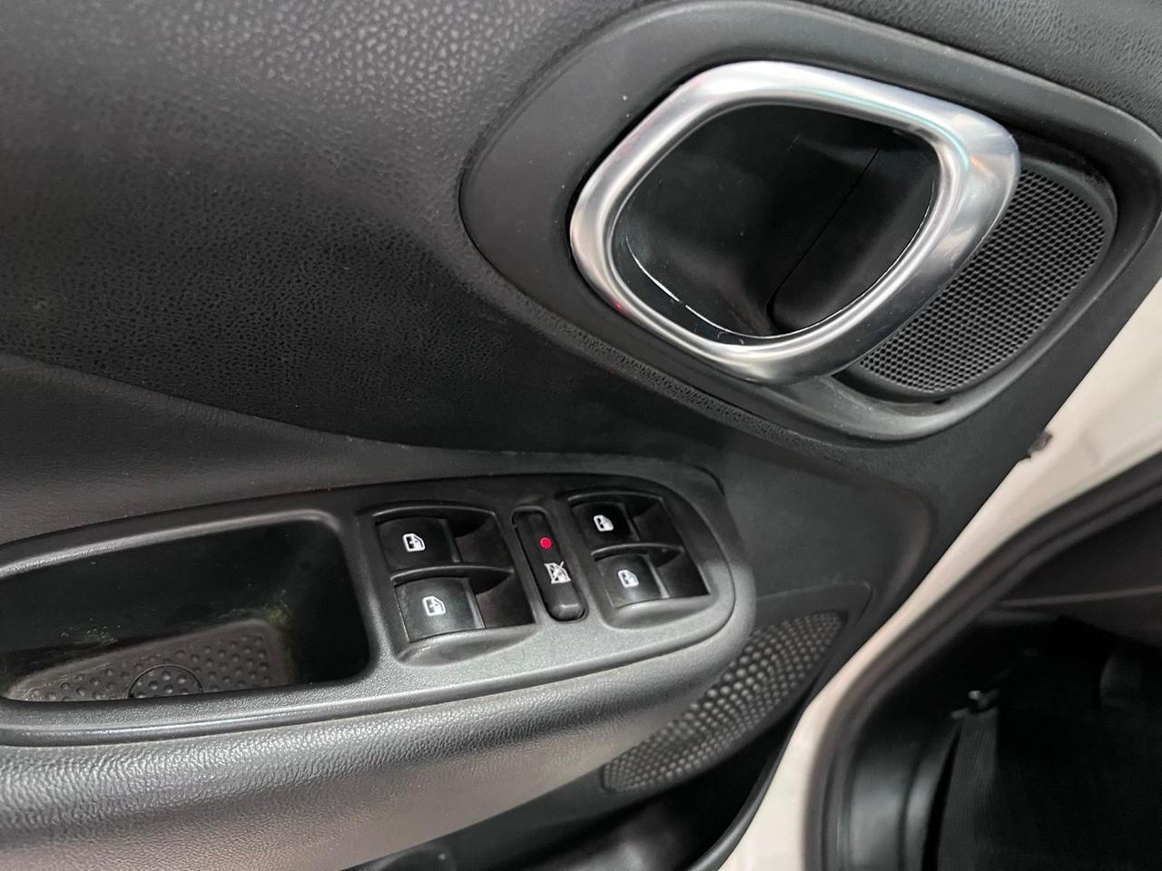 Fiat 500L 1.6 Mjt lounge tetto/nav full